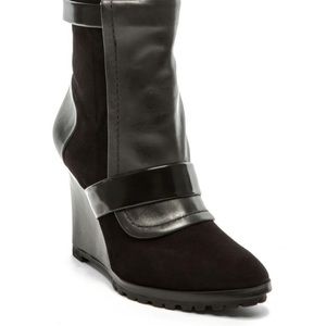Ankle Boots Wedge 10 Crosby